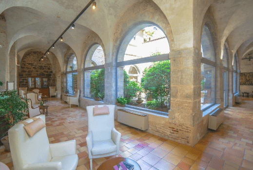 EHPAD - Les Rives de Cabessut. 7,10 %