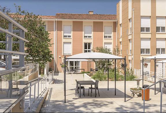 EHPAD "LE BOCAGE". 7,80 %