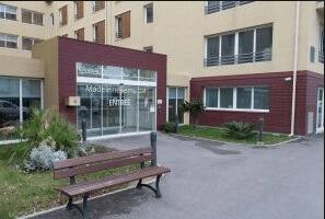 CLINIQUE  « REMUZAT  ». 8,30 %