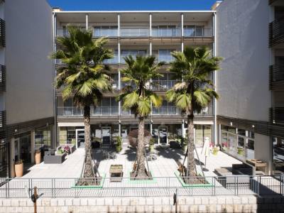 EHPAD "GRASSE MEDICIS". 6,50 %