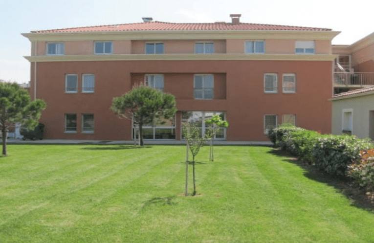 EHPAD "JARDINS DE LA CRAU". 4,80 %
