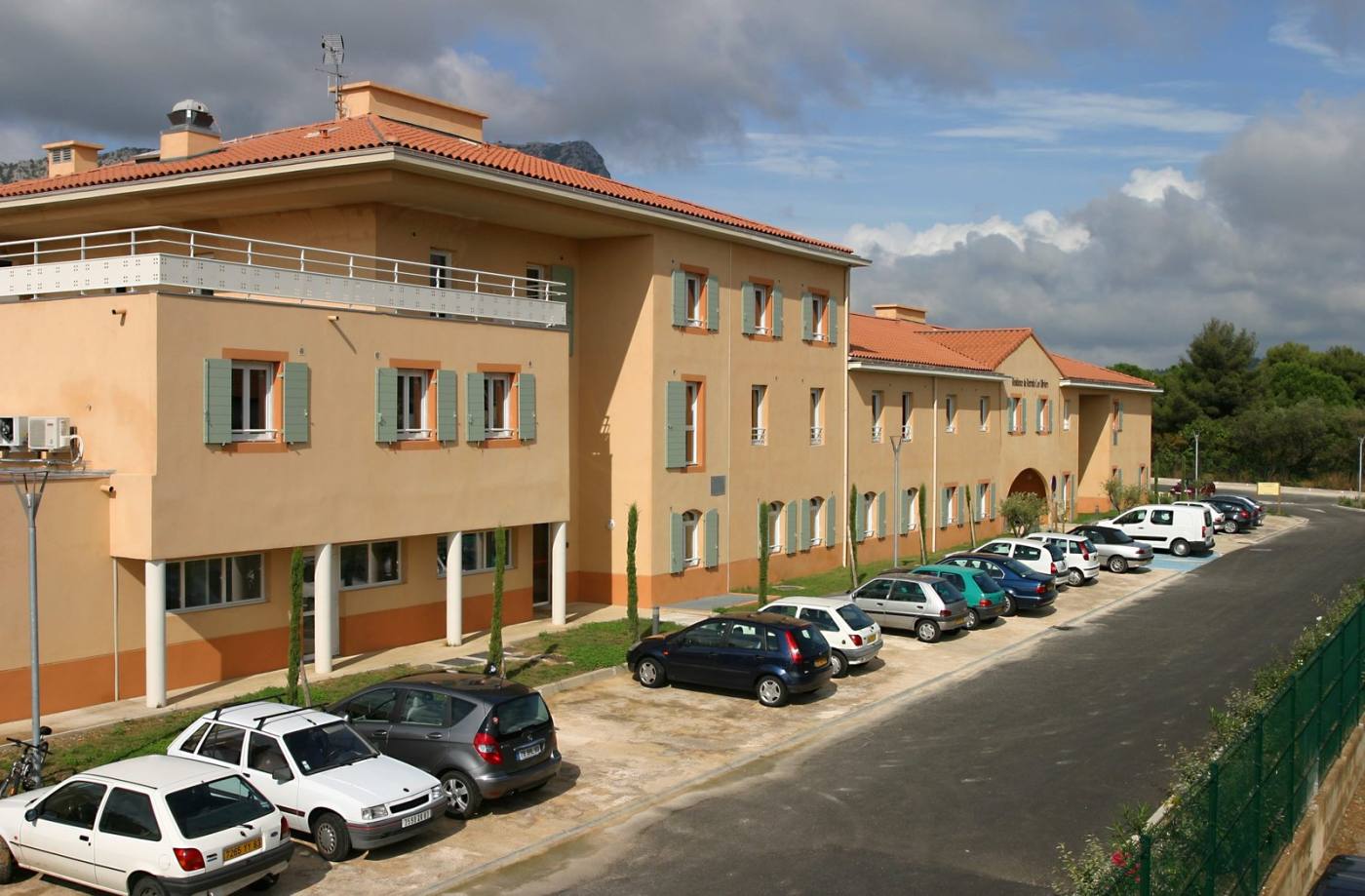 EHPAD « LES OLIVIERS ». 7,40 %